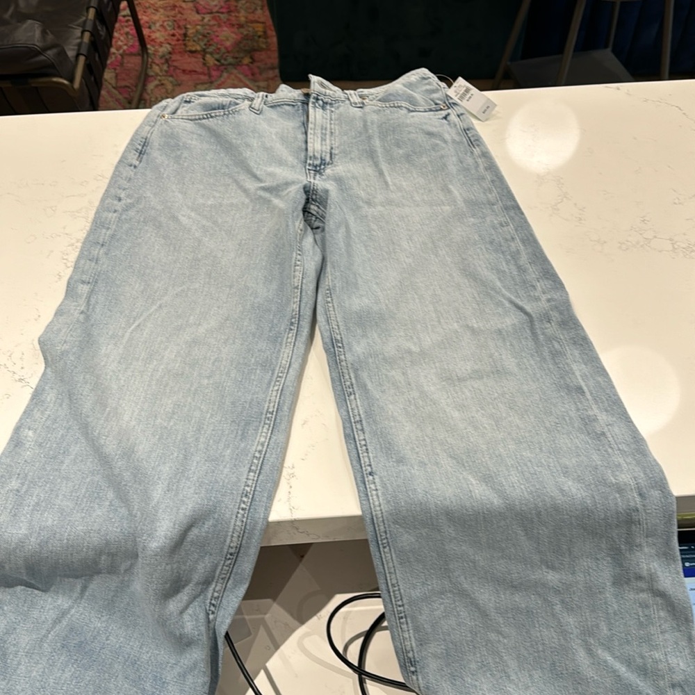 GAP brand size 8 jeans, new with tags!!